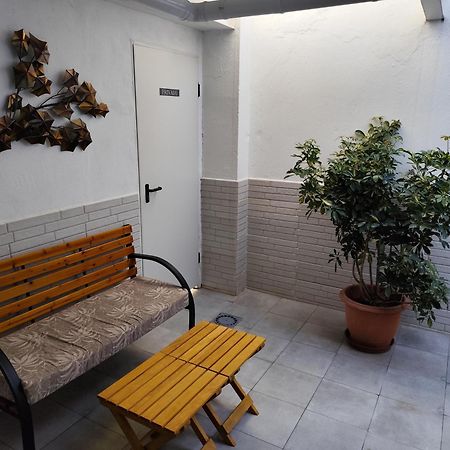 Apartamentos De La Haya & Suite Con Jacuzzi, Junto Al Teatro Romano Mérida Exterior photo