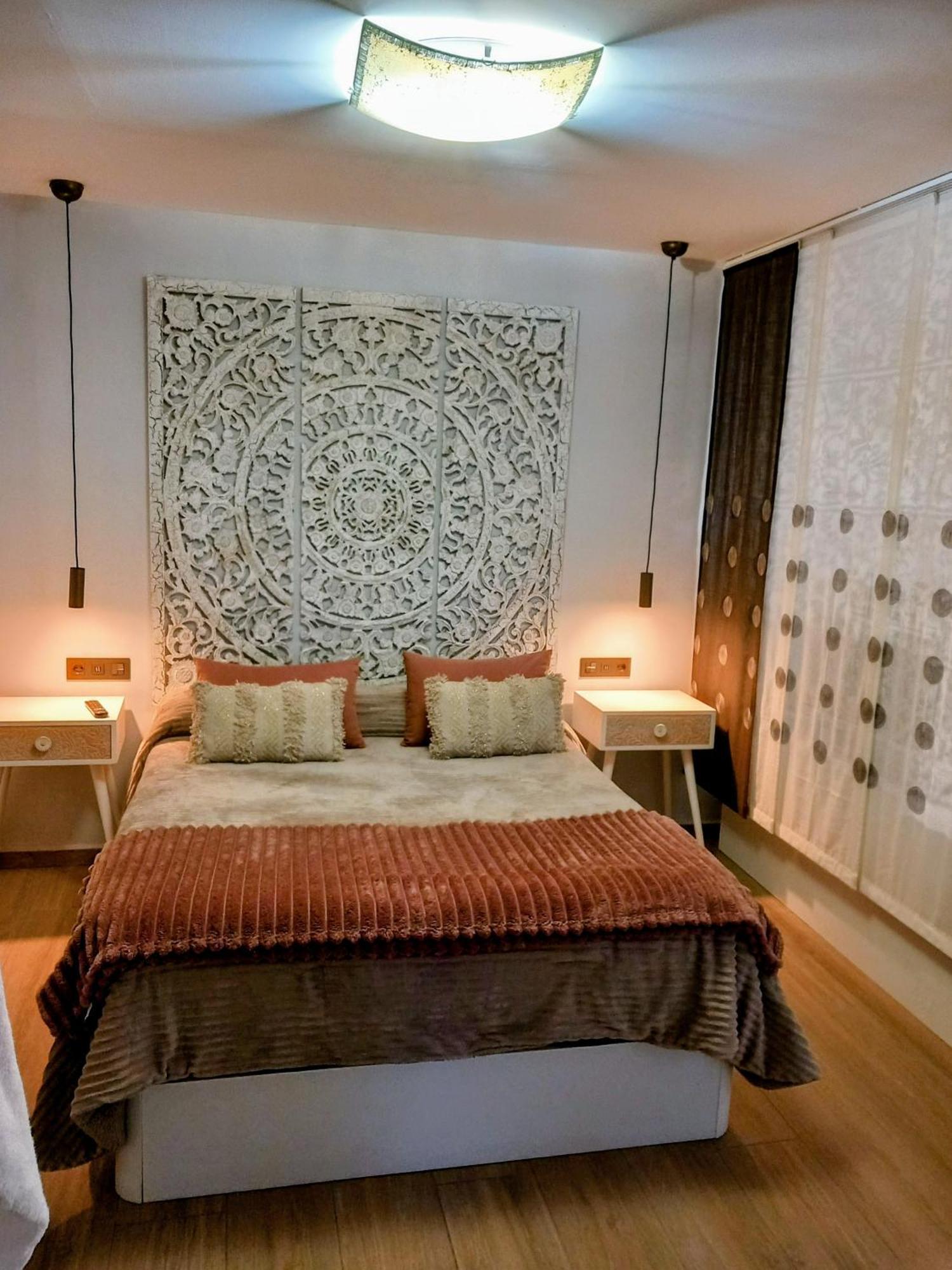 Apartamentos De La Haya & Suite Con Jacuzzi, Junto Al Teatro Romano Mérida Exterior photo